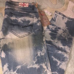 Stretch size 13 new with tags